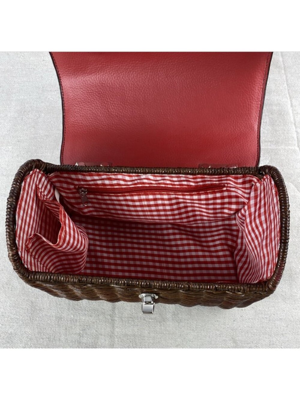 VTG Leather & Wicker Rattan Picnic Basket Purse Woven Handbag Red Check Fabric - Picture 11 of 16